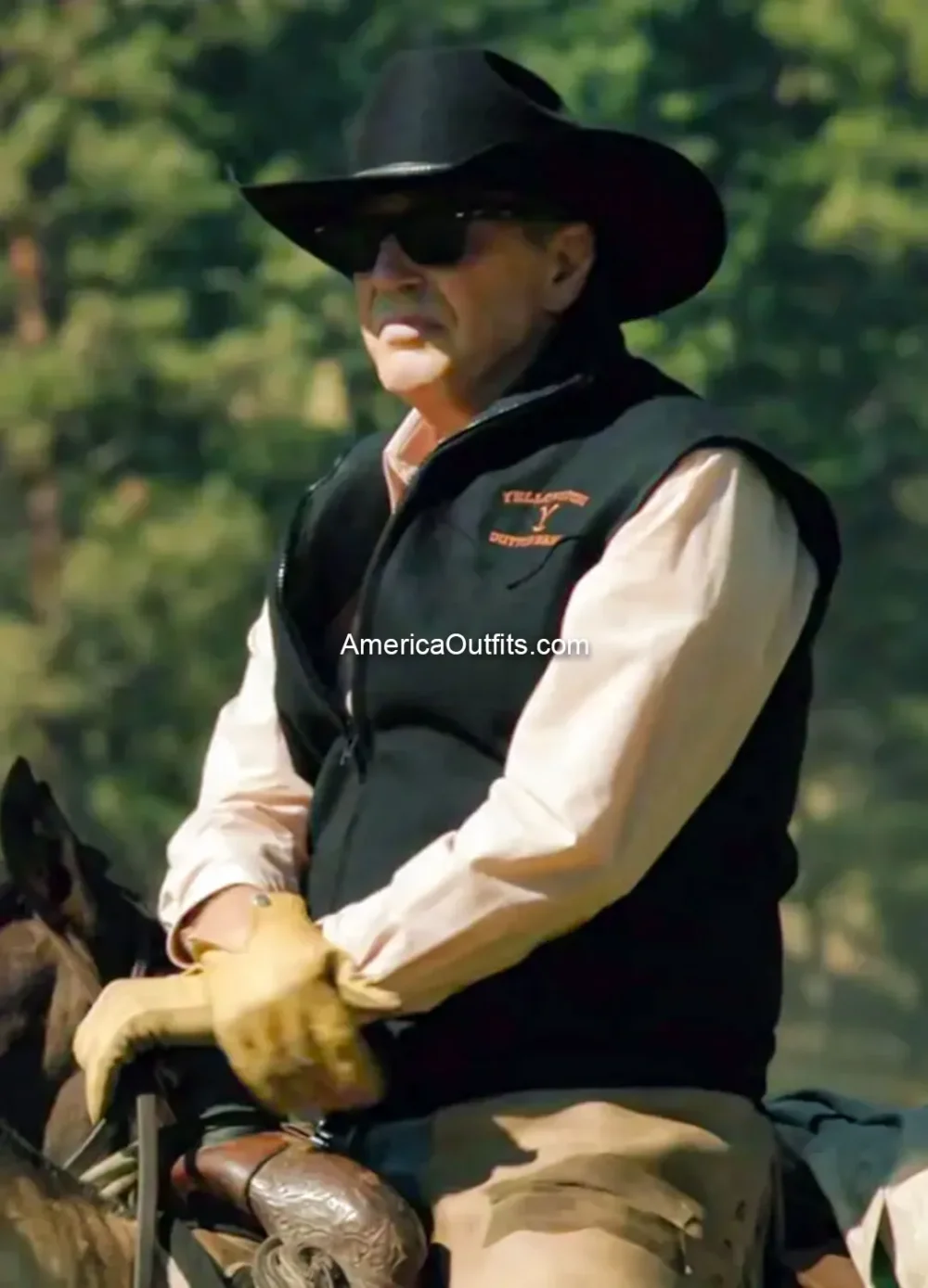 John-Dutton-Black-Wool-Vest-Yellowstone-Season-5