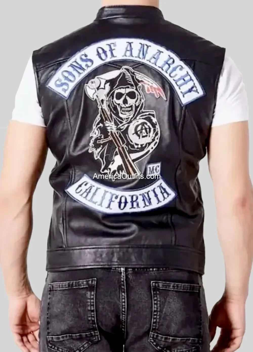 Charlie-Hunnam-Sons-of-Anarchy-Leather-Vest