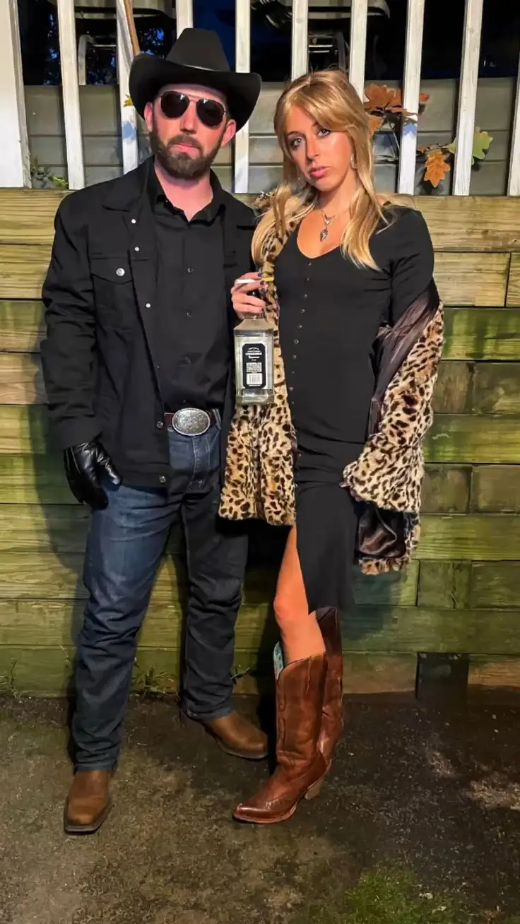 Rip-Jacket-And-Beth-Coat-From-America-Outfits-01